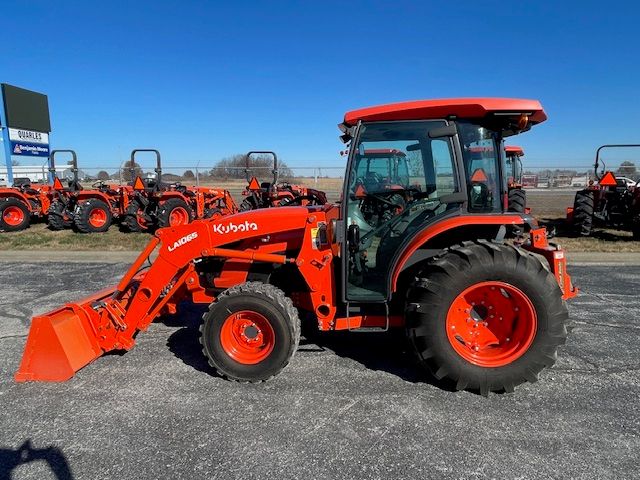 KUBOTA MX6000 CAB